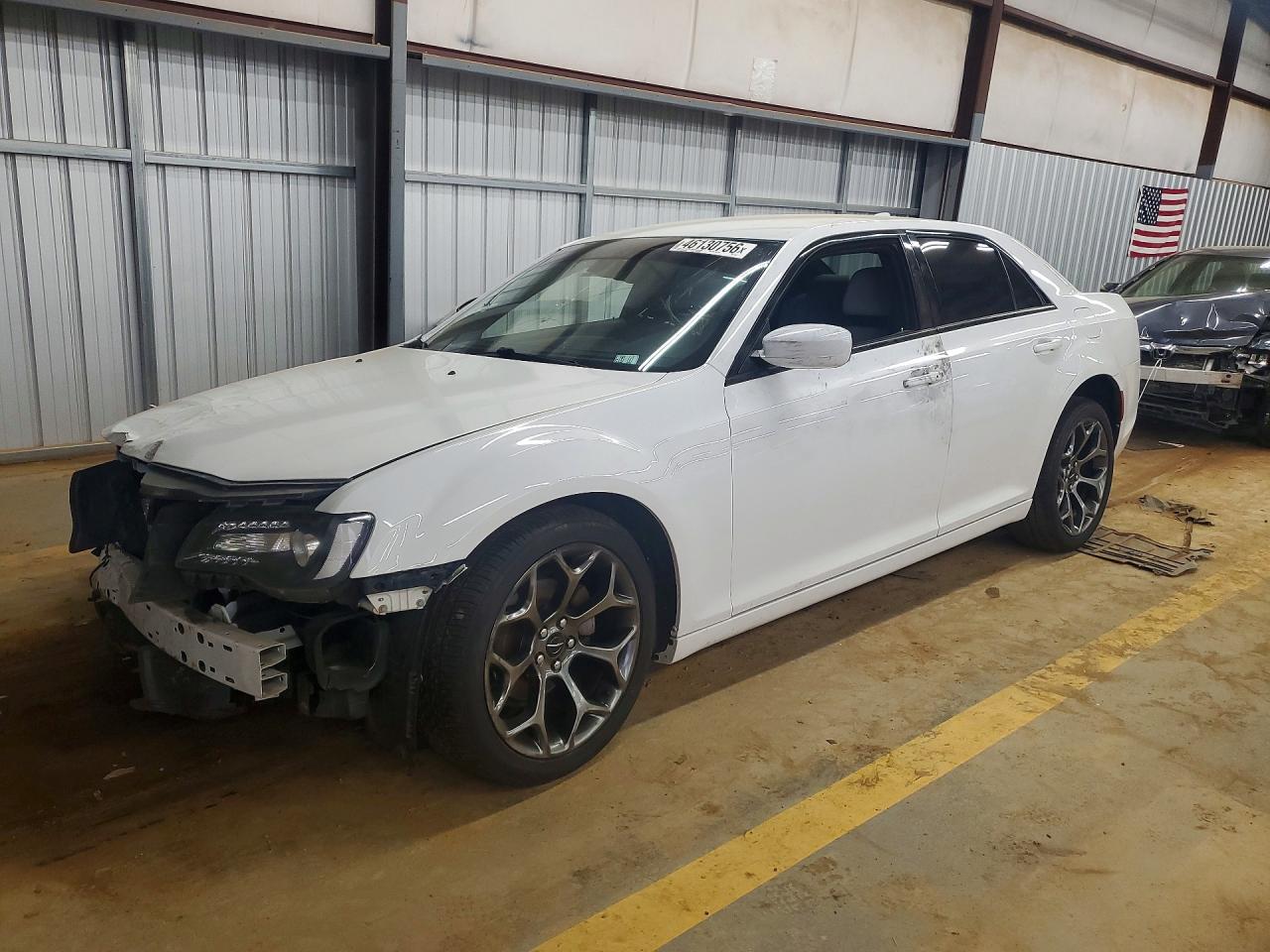Salvage Chrysler 300 Image