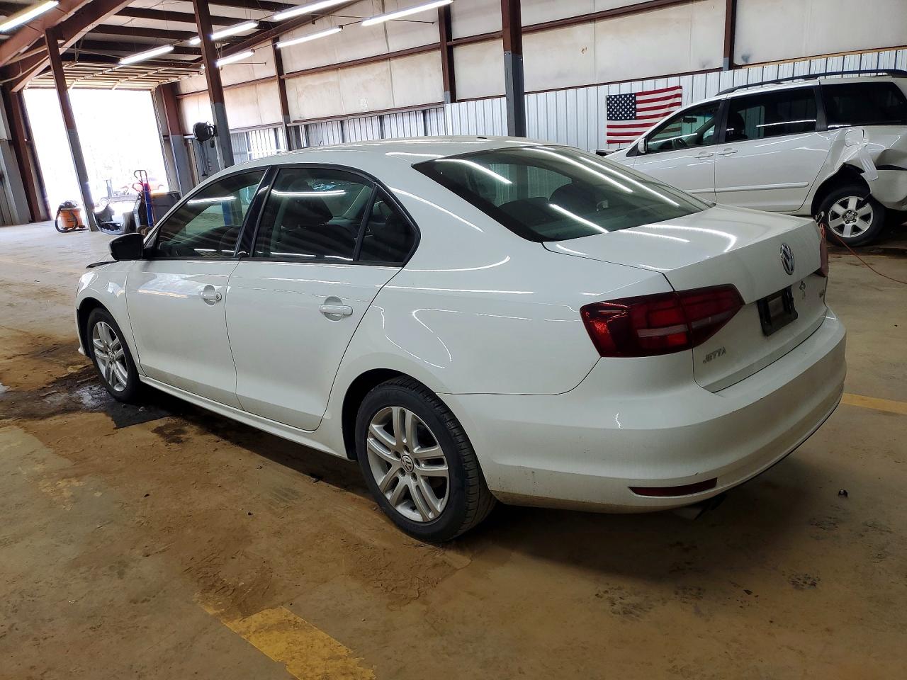 Volkswagen Jetta S