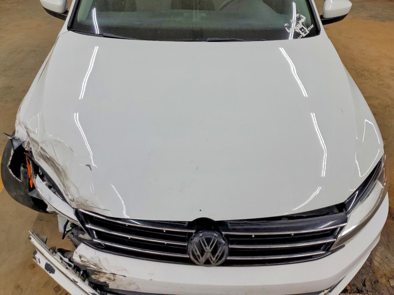 Volkswagen Jetta S