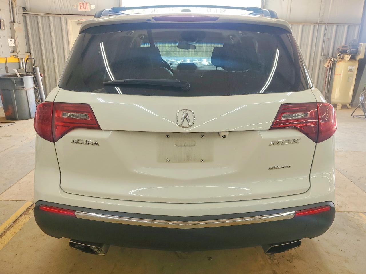 Acura MDX Technology