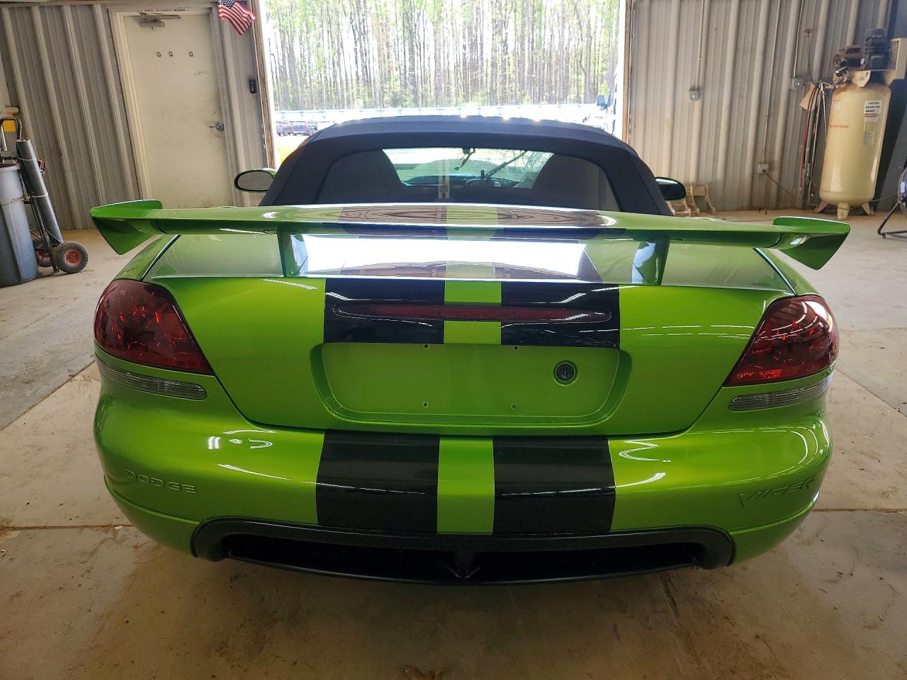 Dodge Viper Srt-10