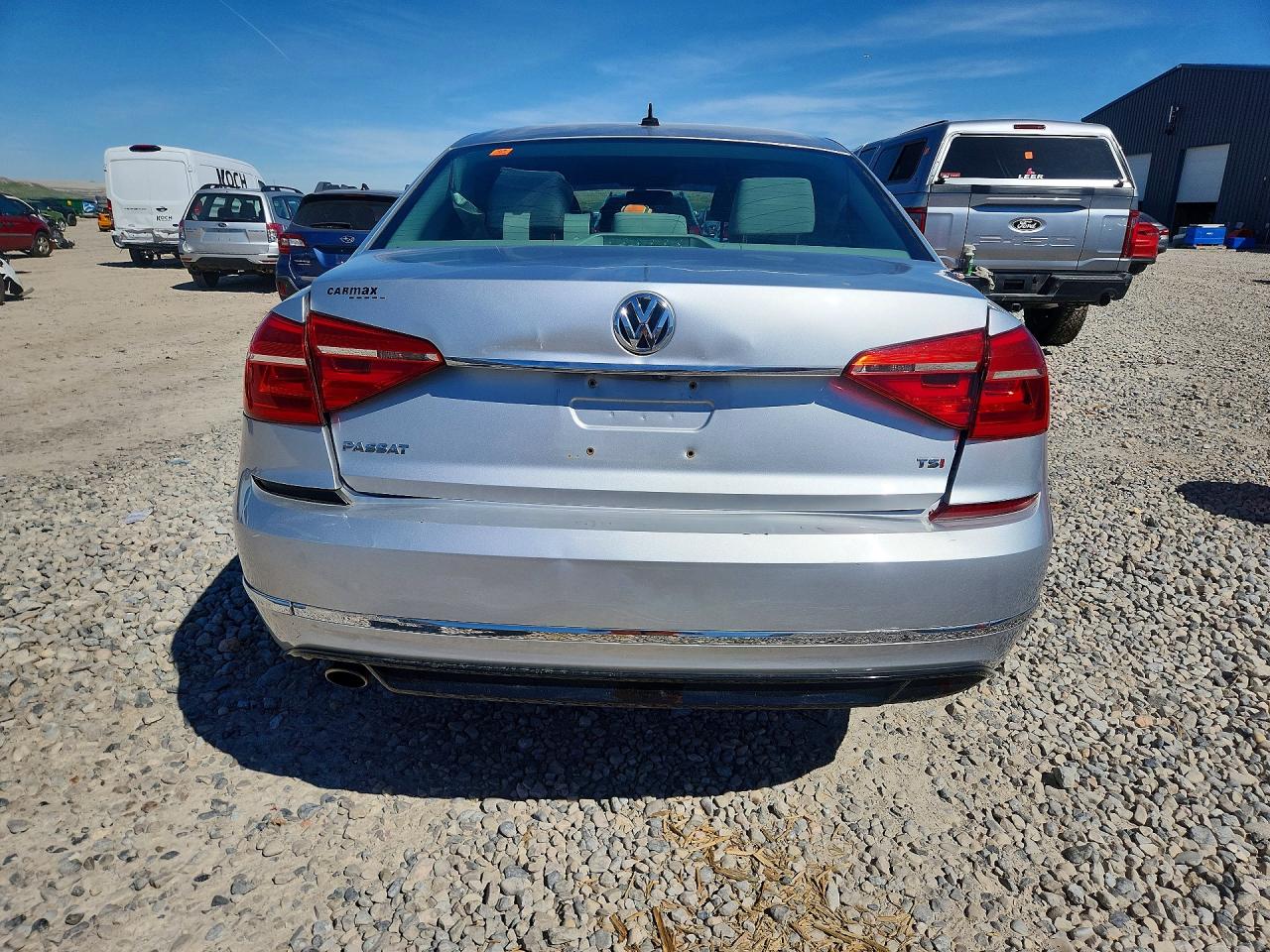 Volkswagen Passat S