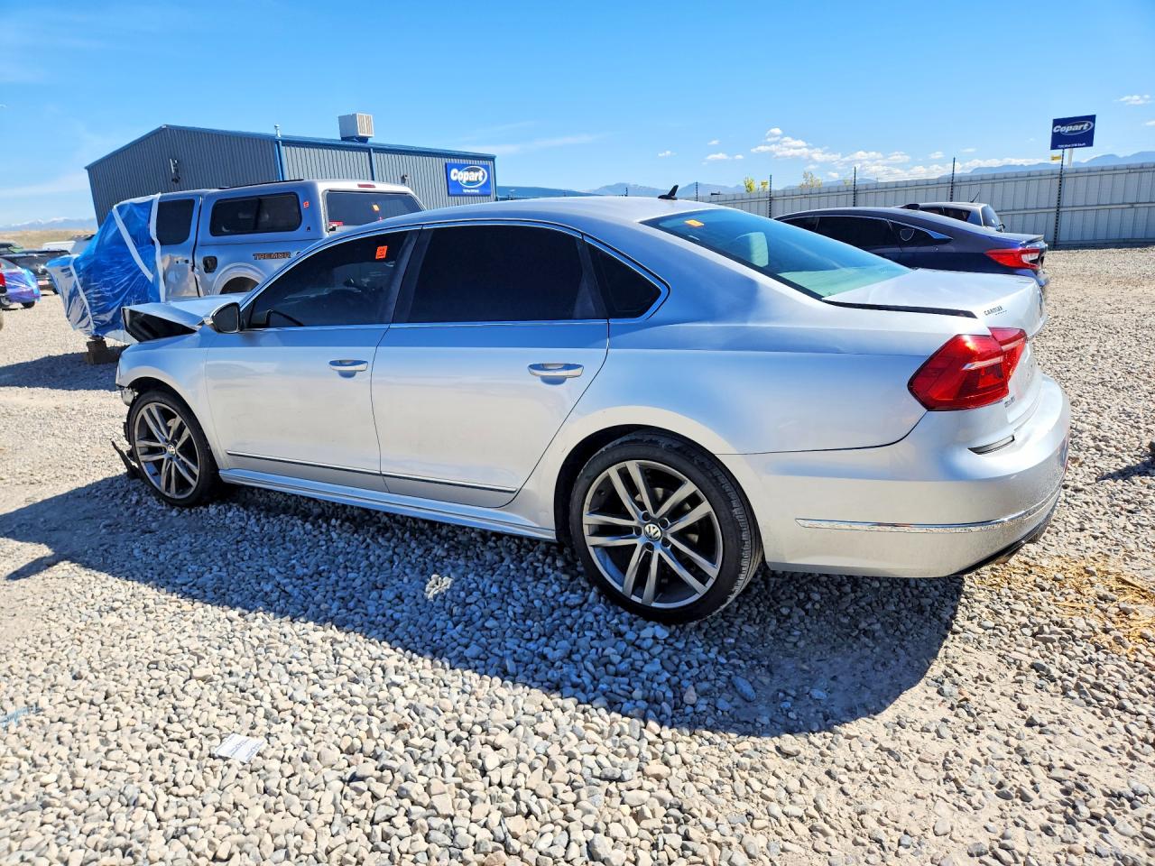 Volkswagen Passat S