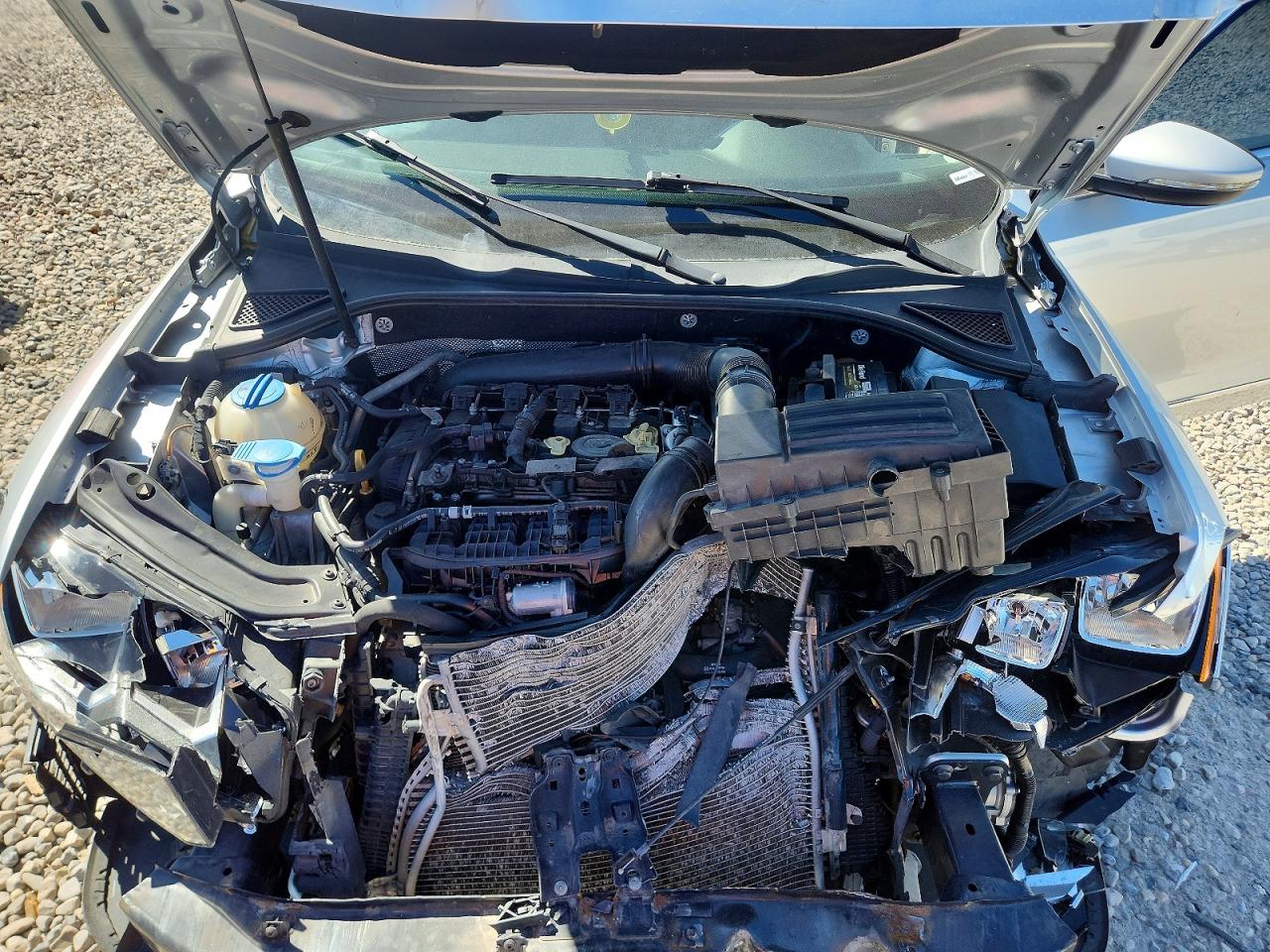 Volkswagen Passat S