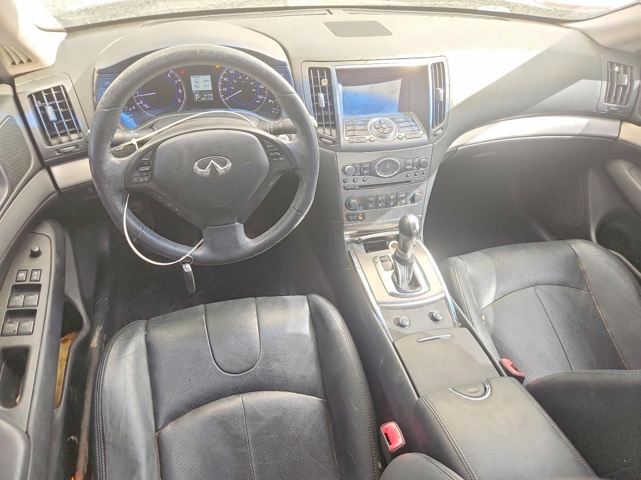 INFINITI Q40 Base