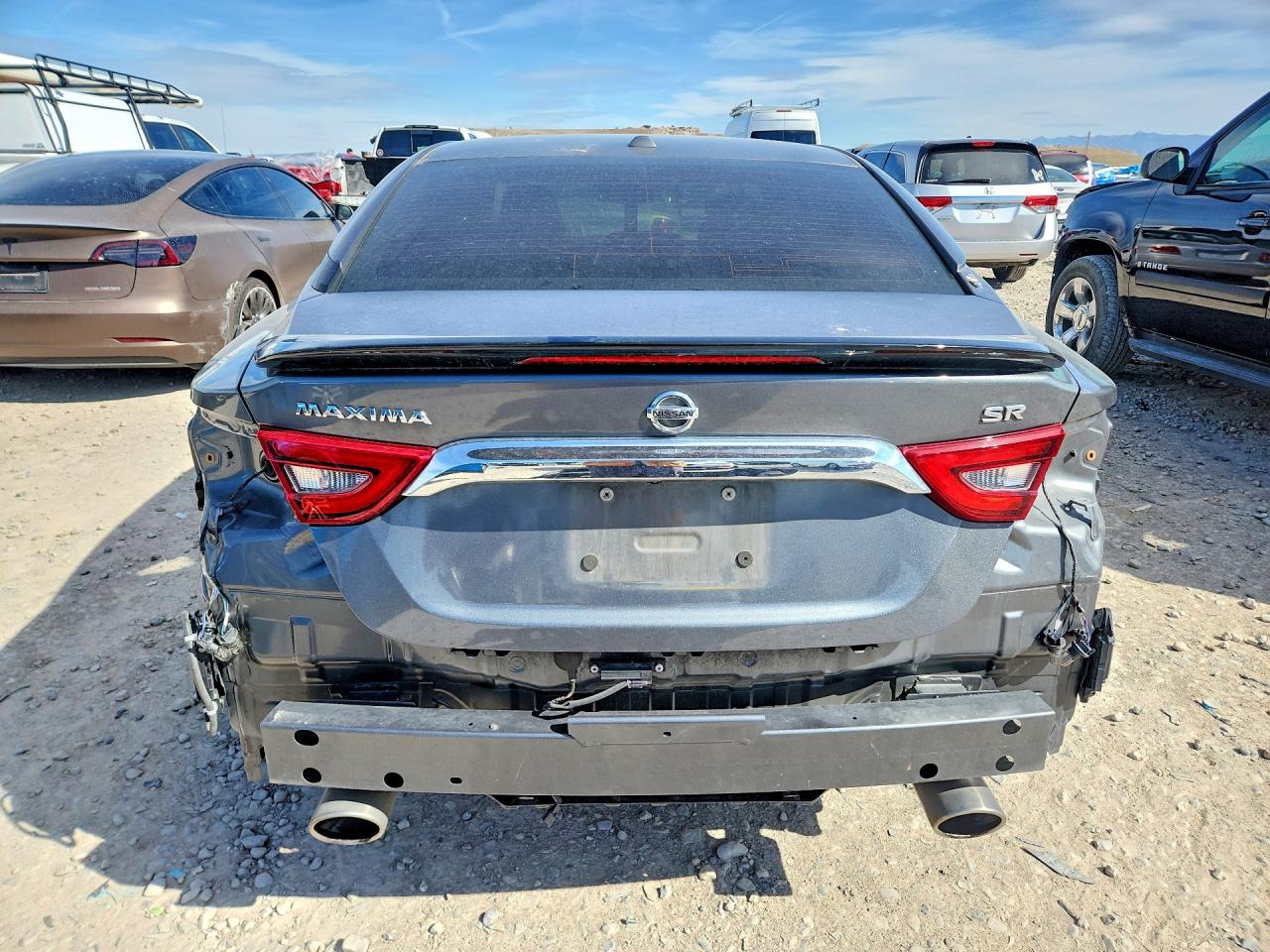 Nissan Maxima