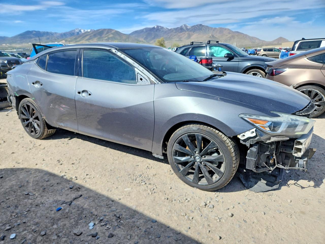 Nissan Maxima
