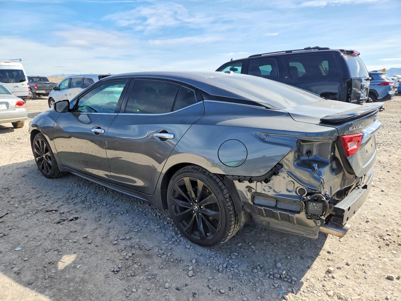 Nissan Maxima