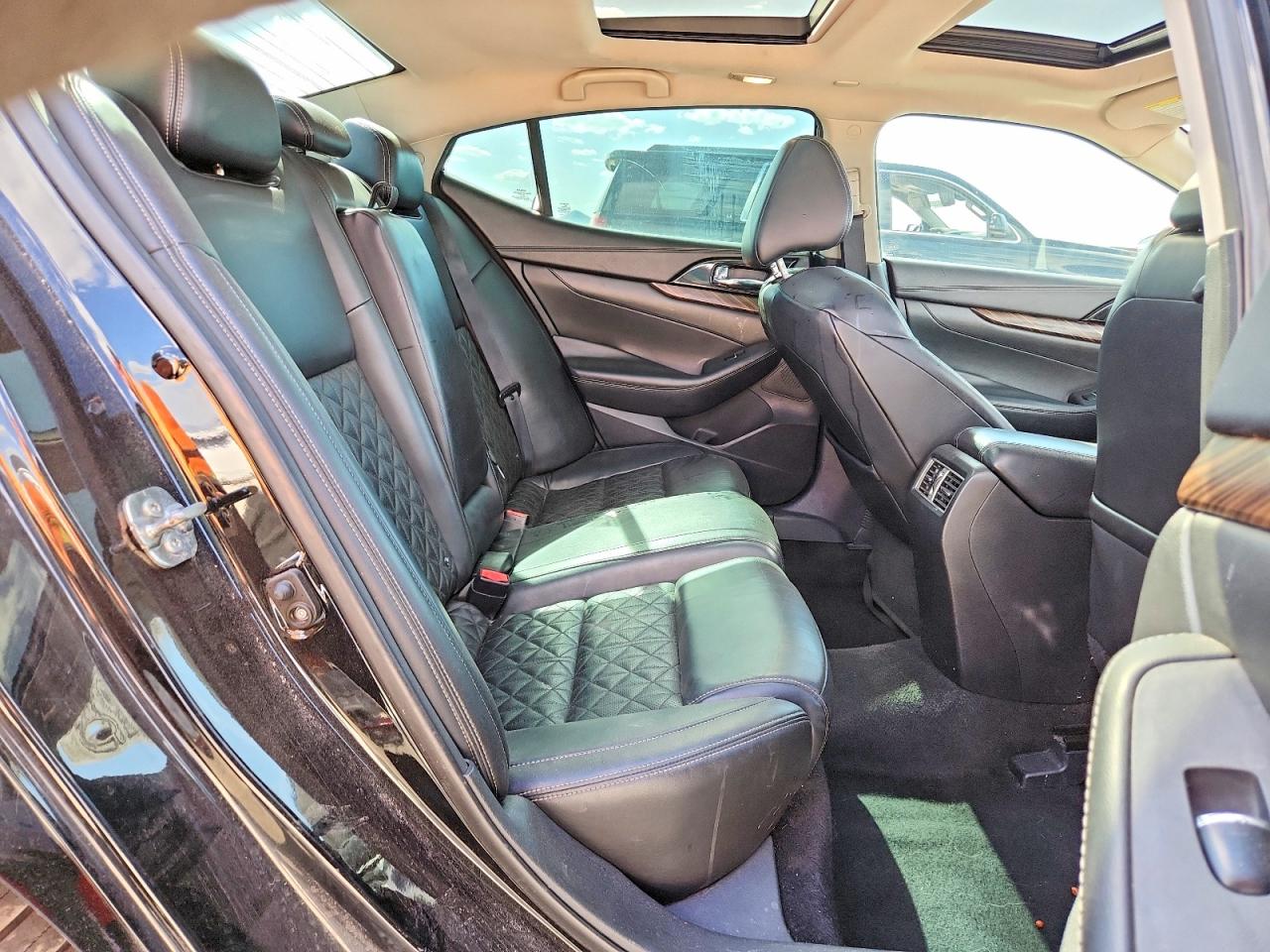 Nissan Maxima Platinum