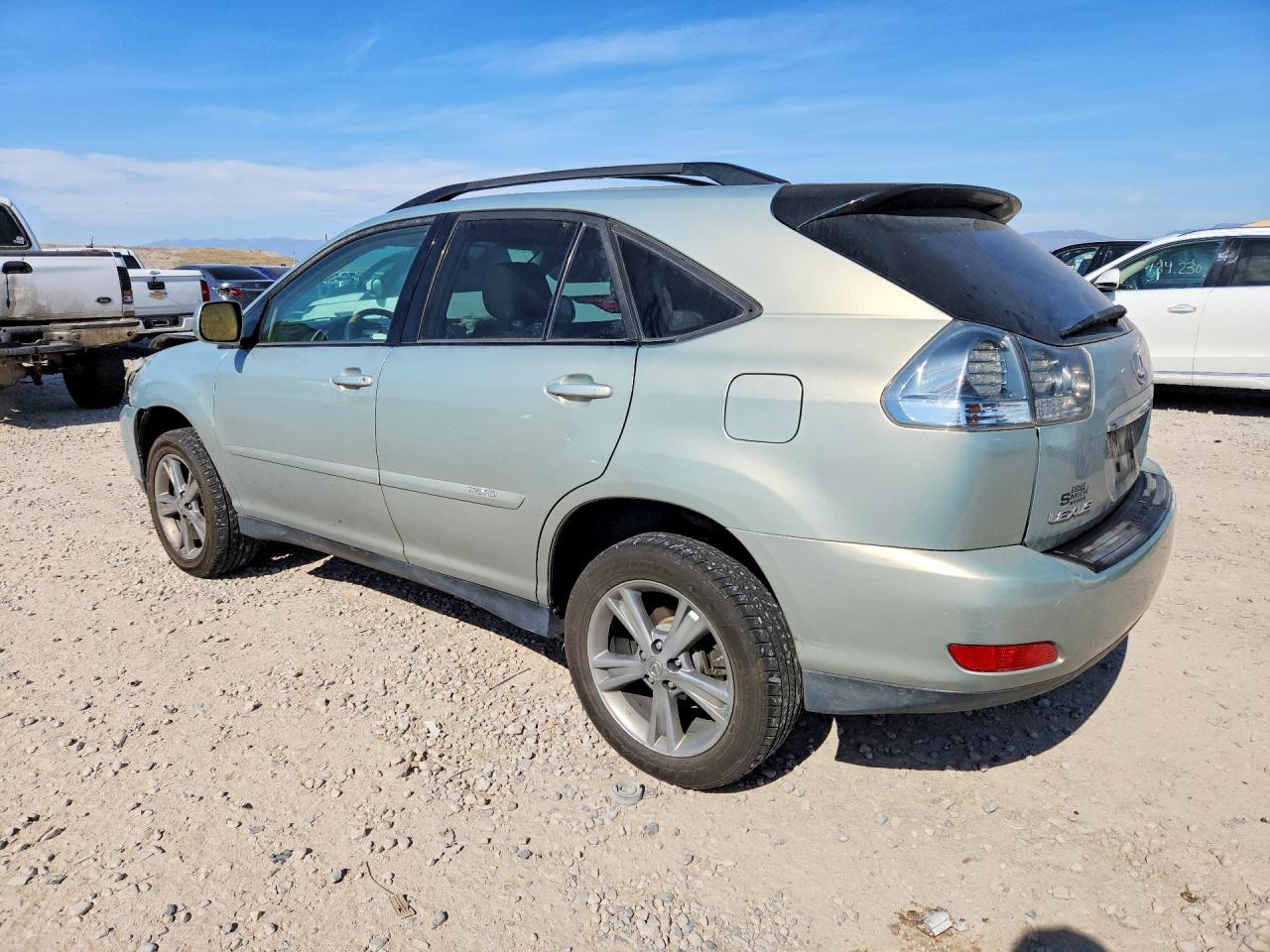 Lexus RX Base