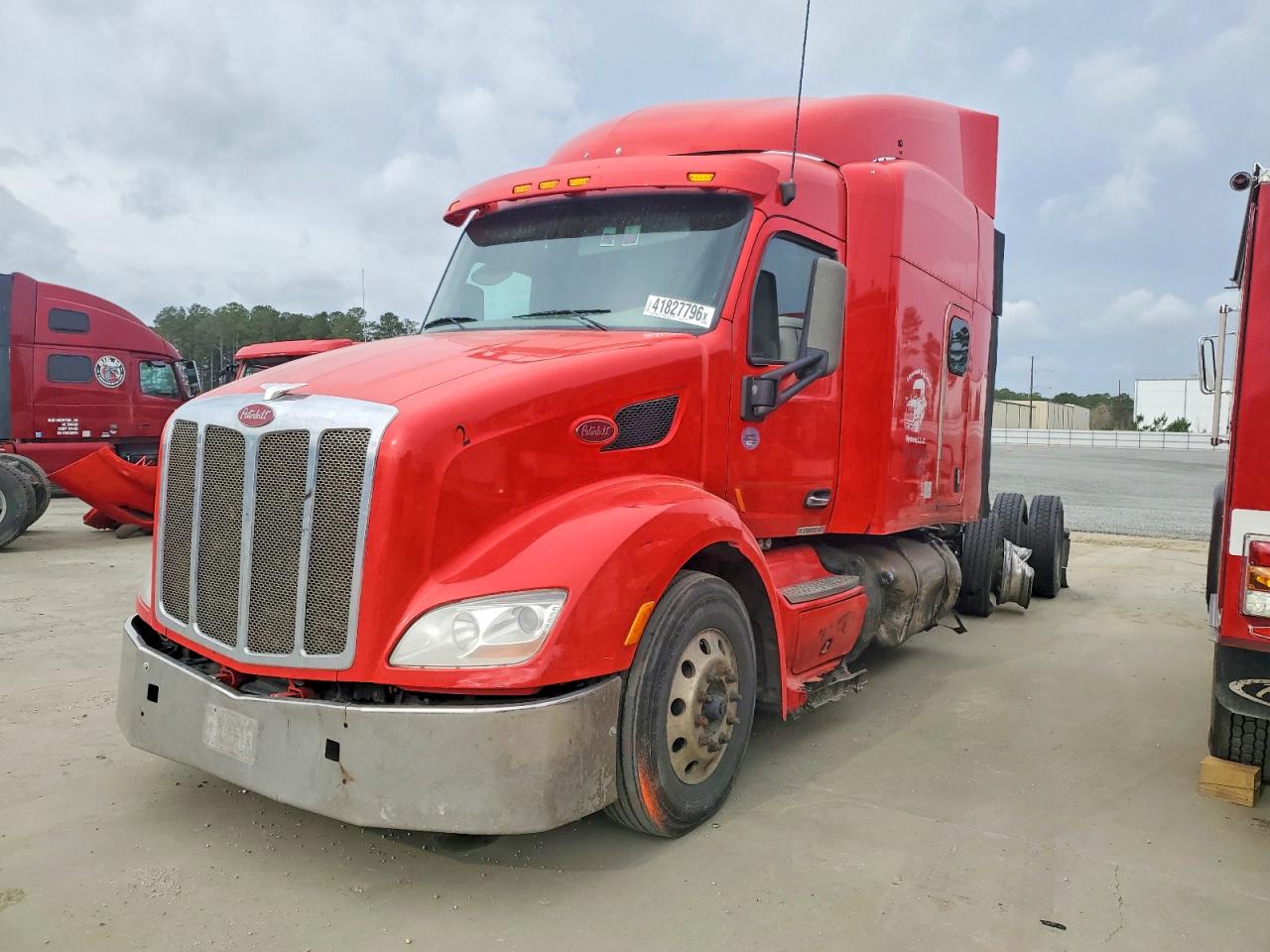 Peterbilt Tractor 579