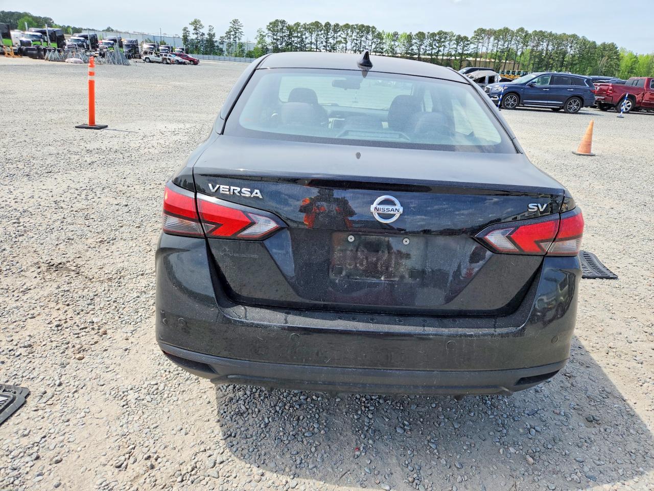 Nissan Versa Sv