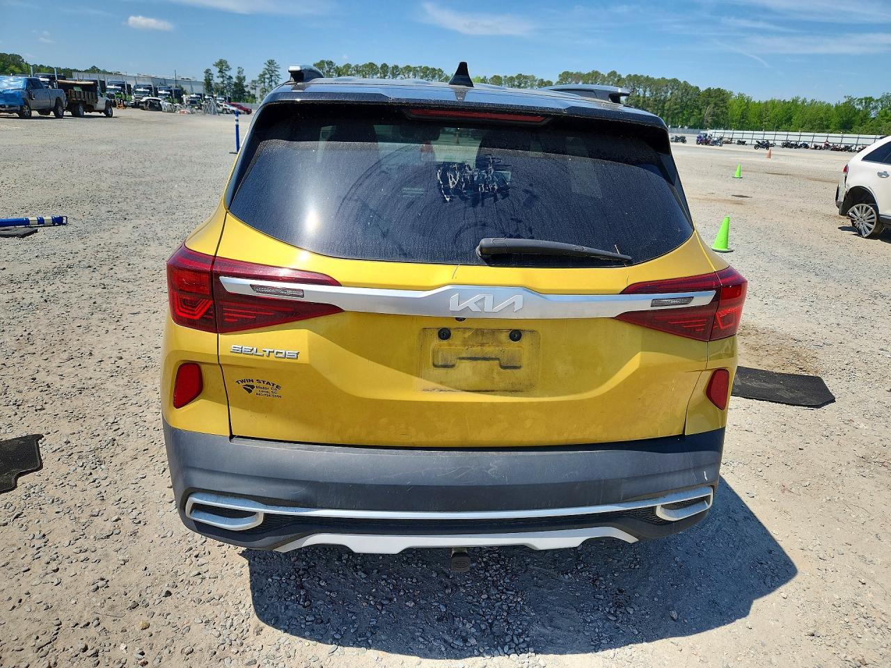 Kia Seltos S