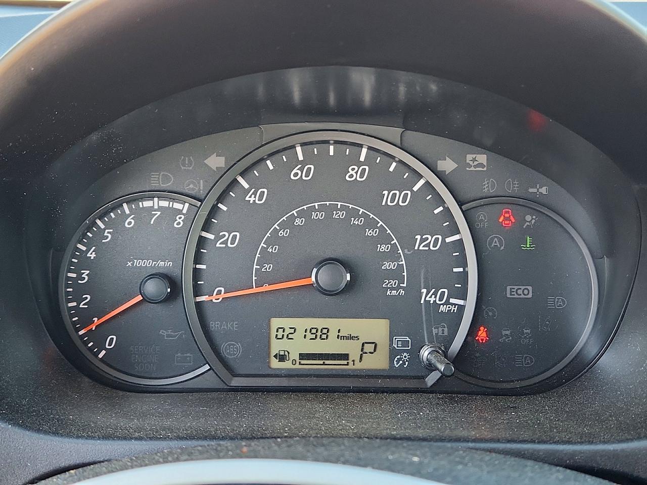 Mitsubishi Mirage Es