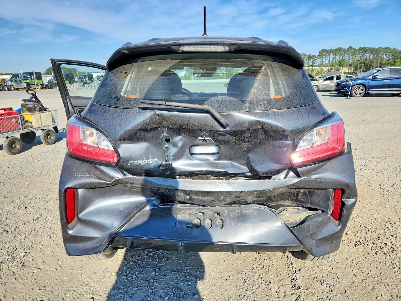 Mitsubishi Mirage Es