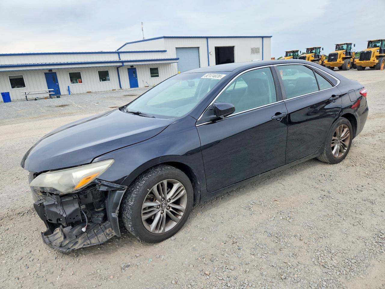 Salvage Toyota Camry Image