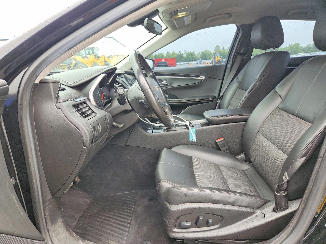 Chevrolet Impala Lt