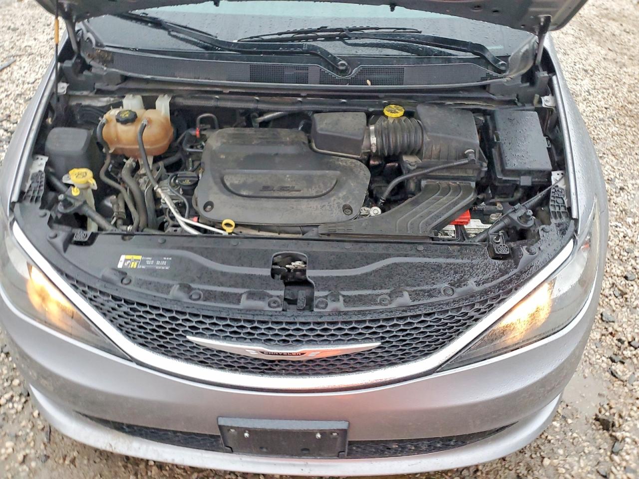 Chrysler Minivan Lxi