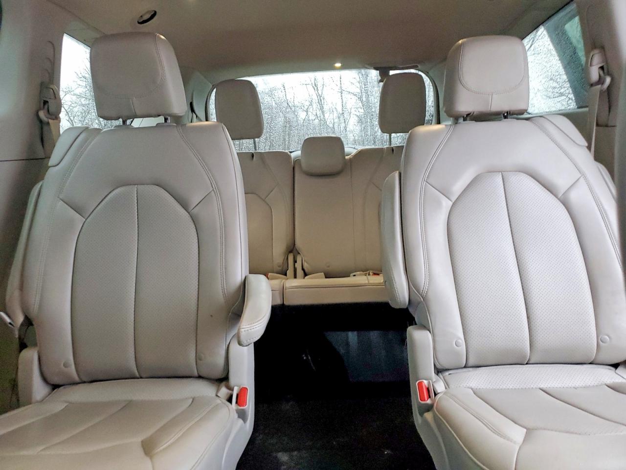 Chrysler Minivan Lxi