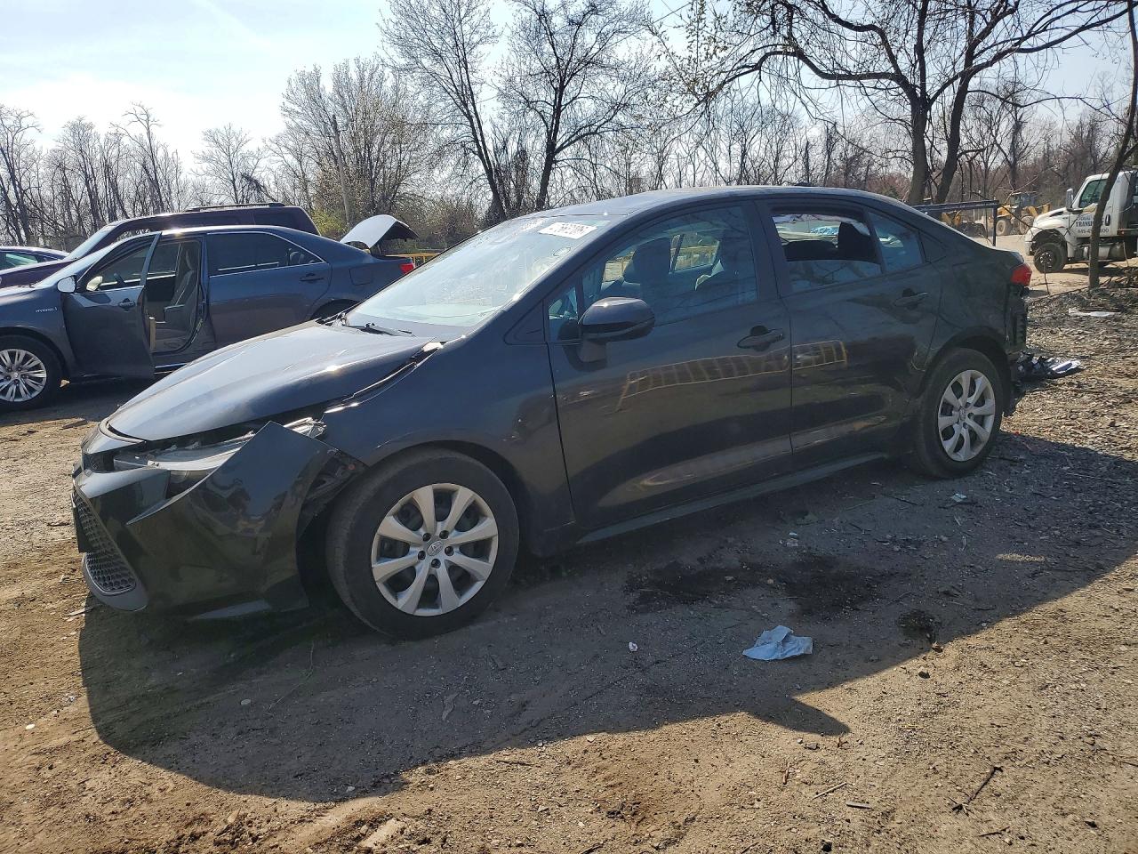 Salvage Toyota Corolla Image