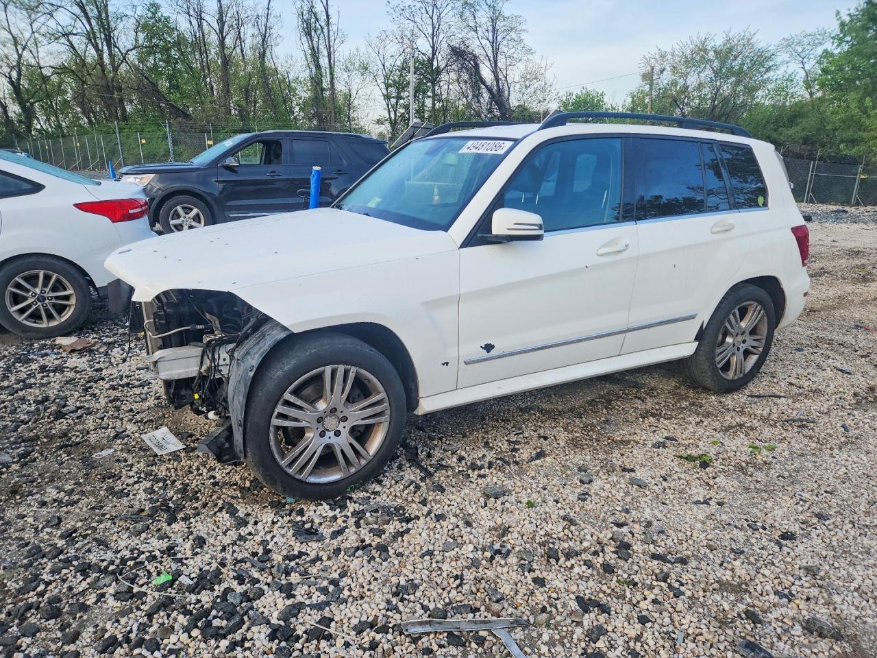 Salvage Mercedes-Benz GLK Image