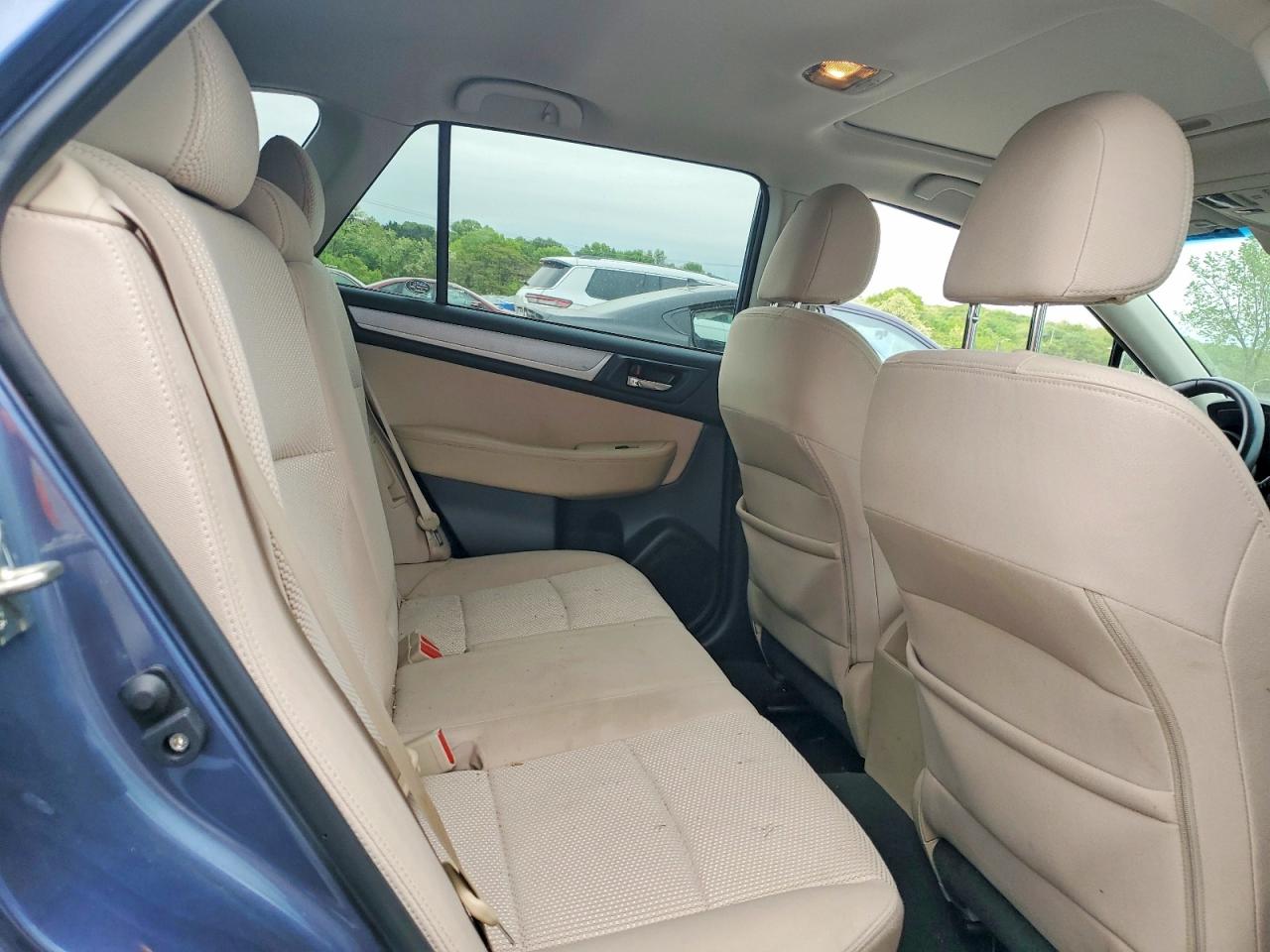 Subaru Outback 2.5i Premium