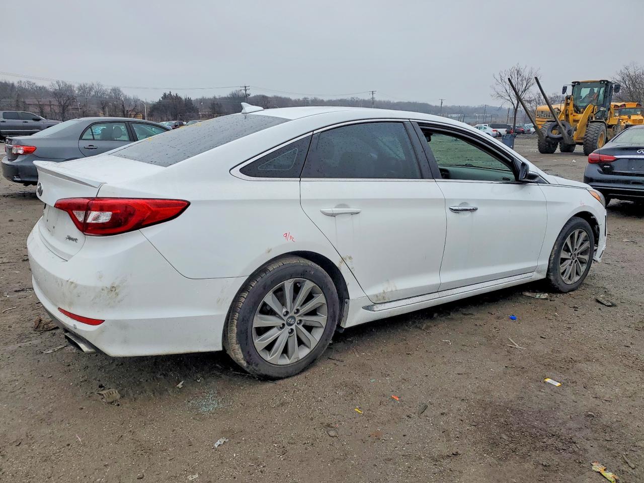 Hyundai SONATA Sport