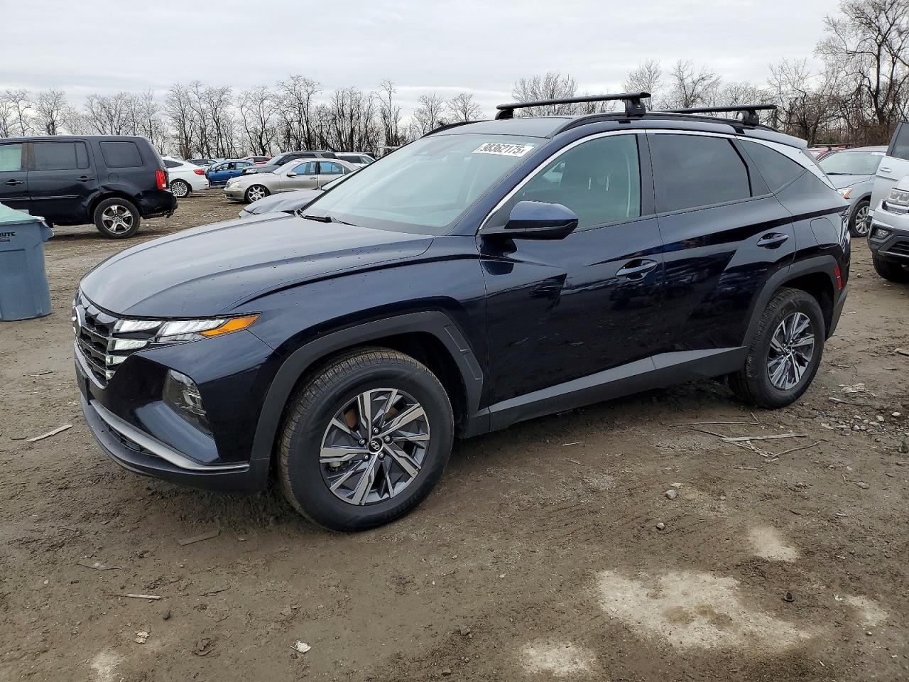 Salvage Hyundai TUCSON Image