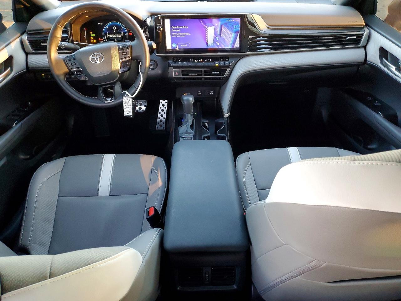 Toyota Camry Xse