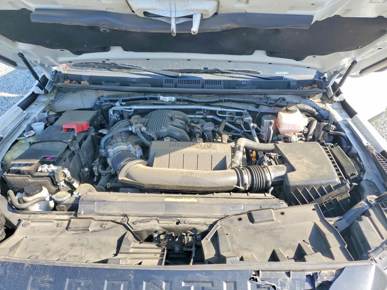 Nissan Frontier S