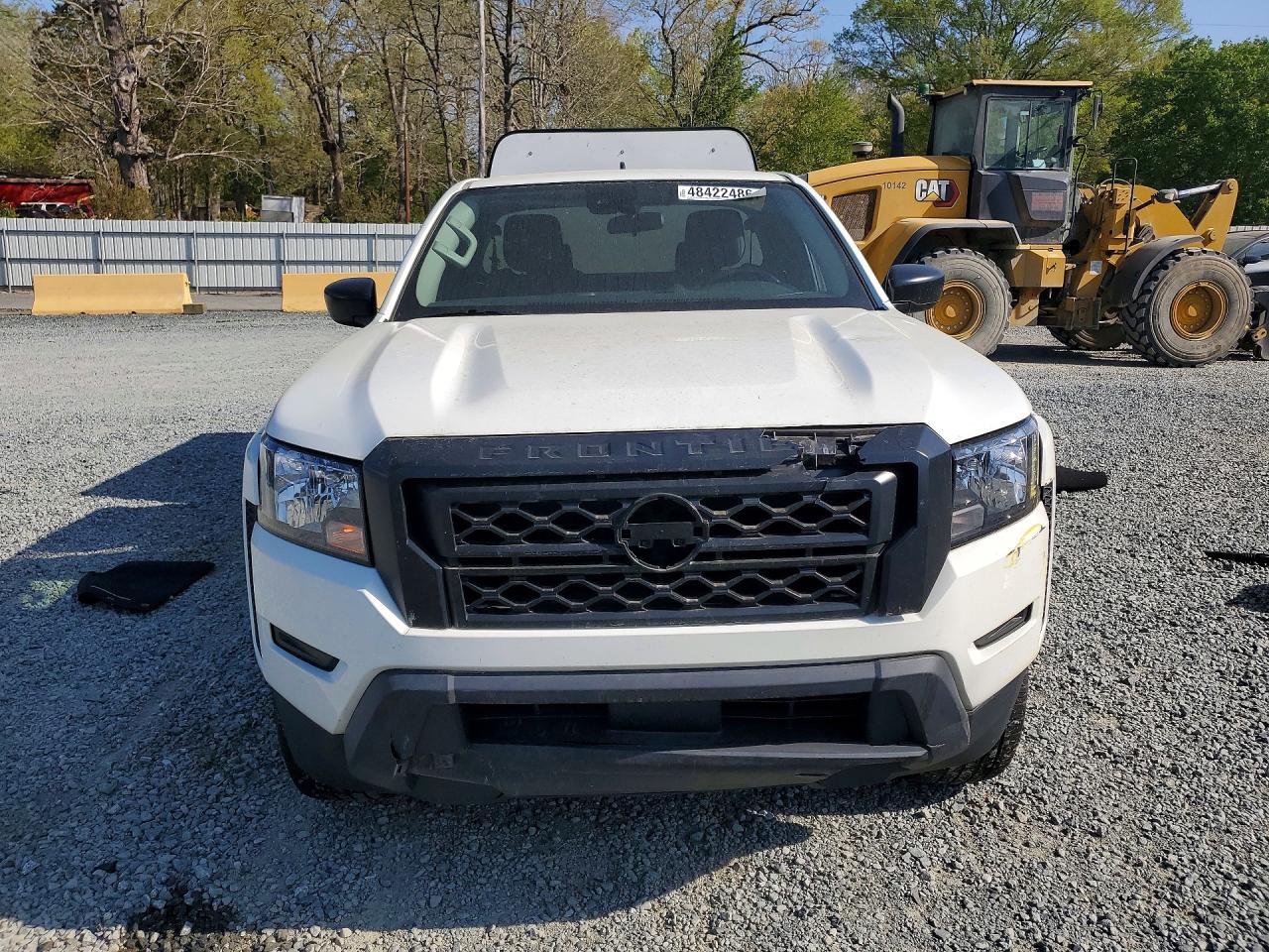 Nissan Frontier S