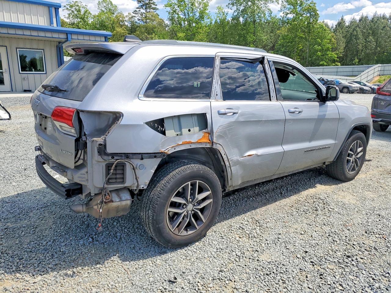 Jeep Cherokee Laredo