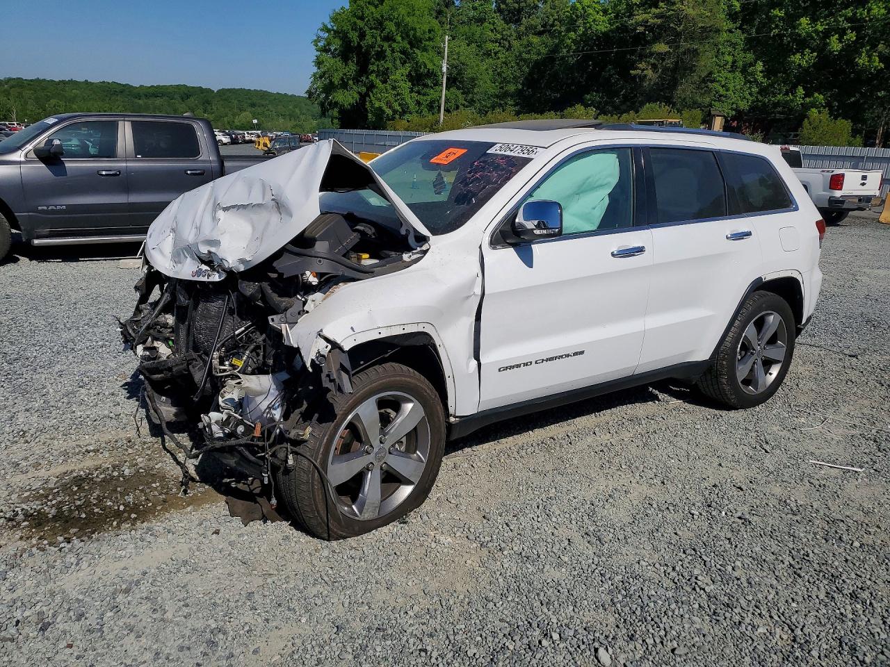 Salvage Jeep Grand Cherokee Image