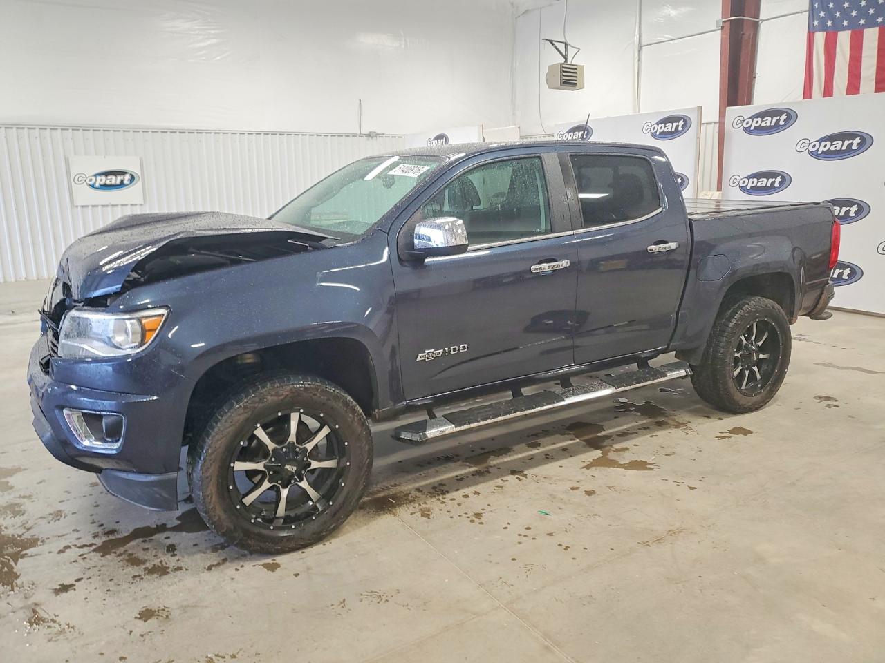 Salvage Chevrolet Colorado Image