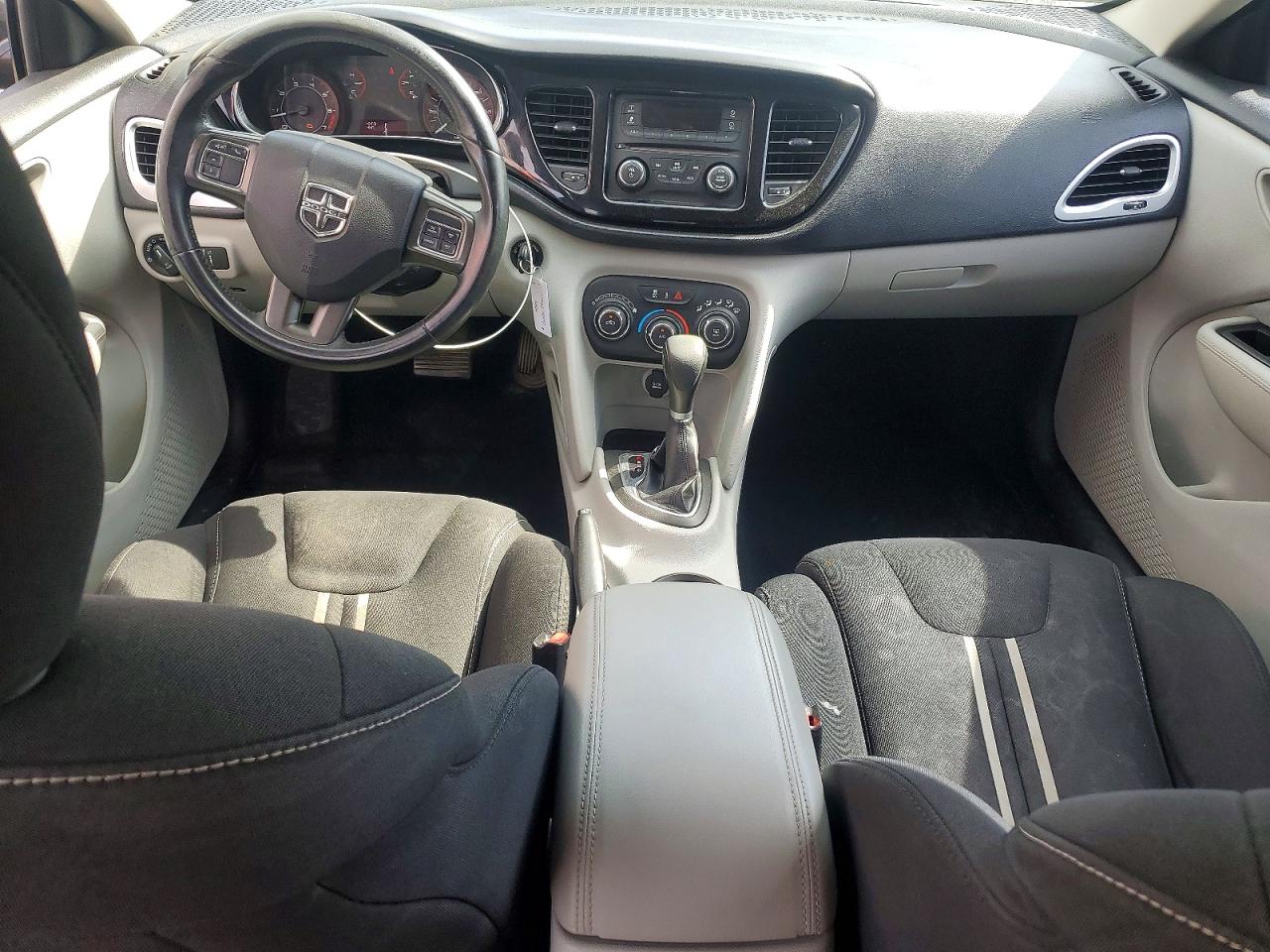 Dodge Dart Sxt