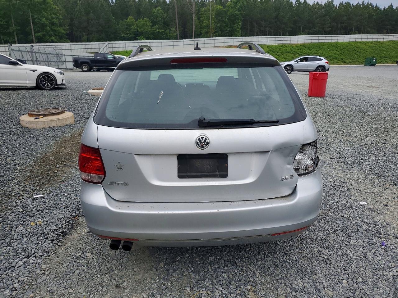 Volkswagen Jetta S