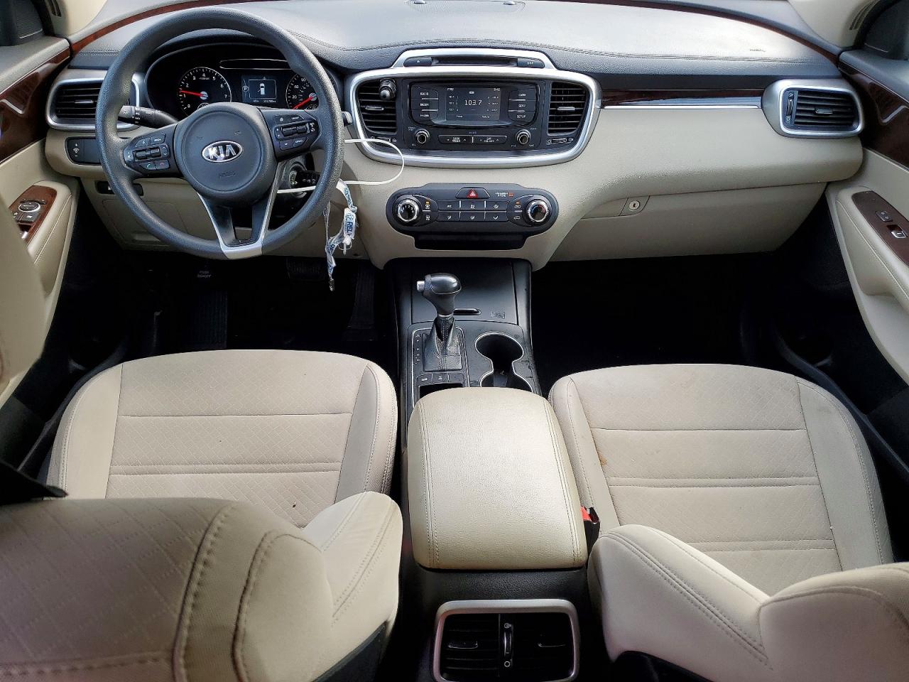 Kia Sorento Lx V6