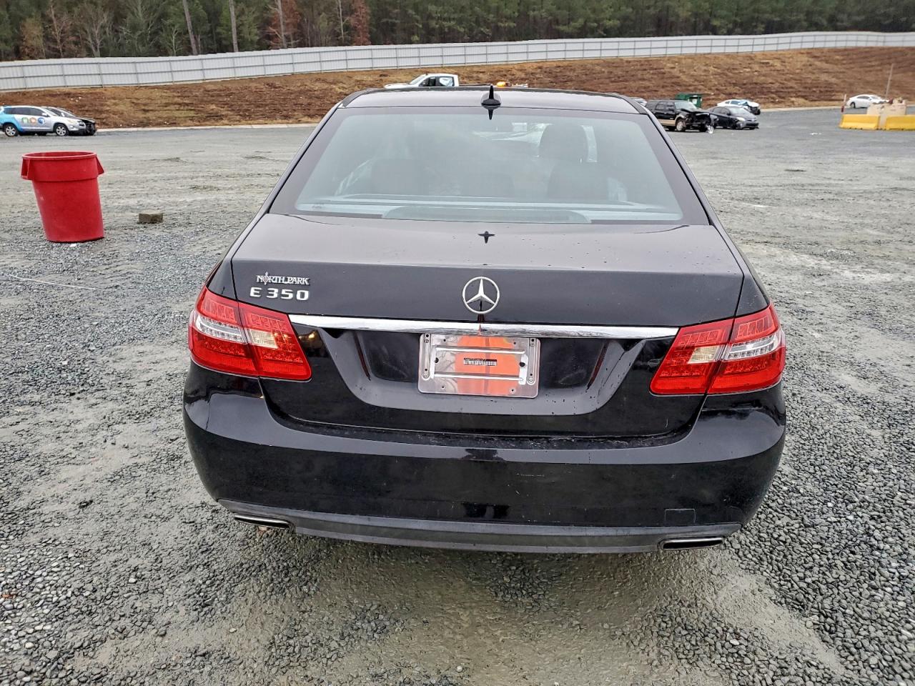 Mercedes-Benz E-Class 350