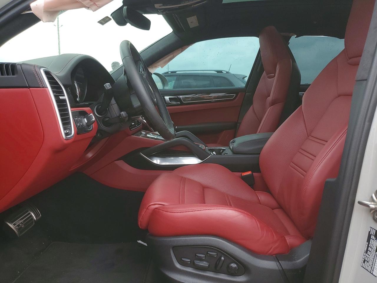 Porsche Cayenne Turbo S E-hybrid