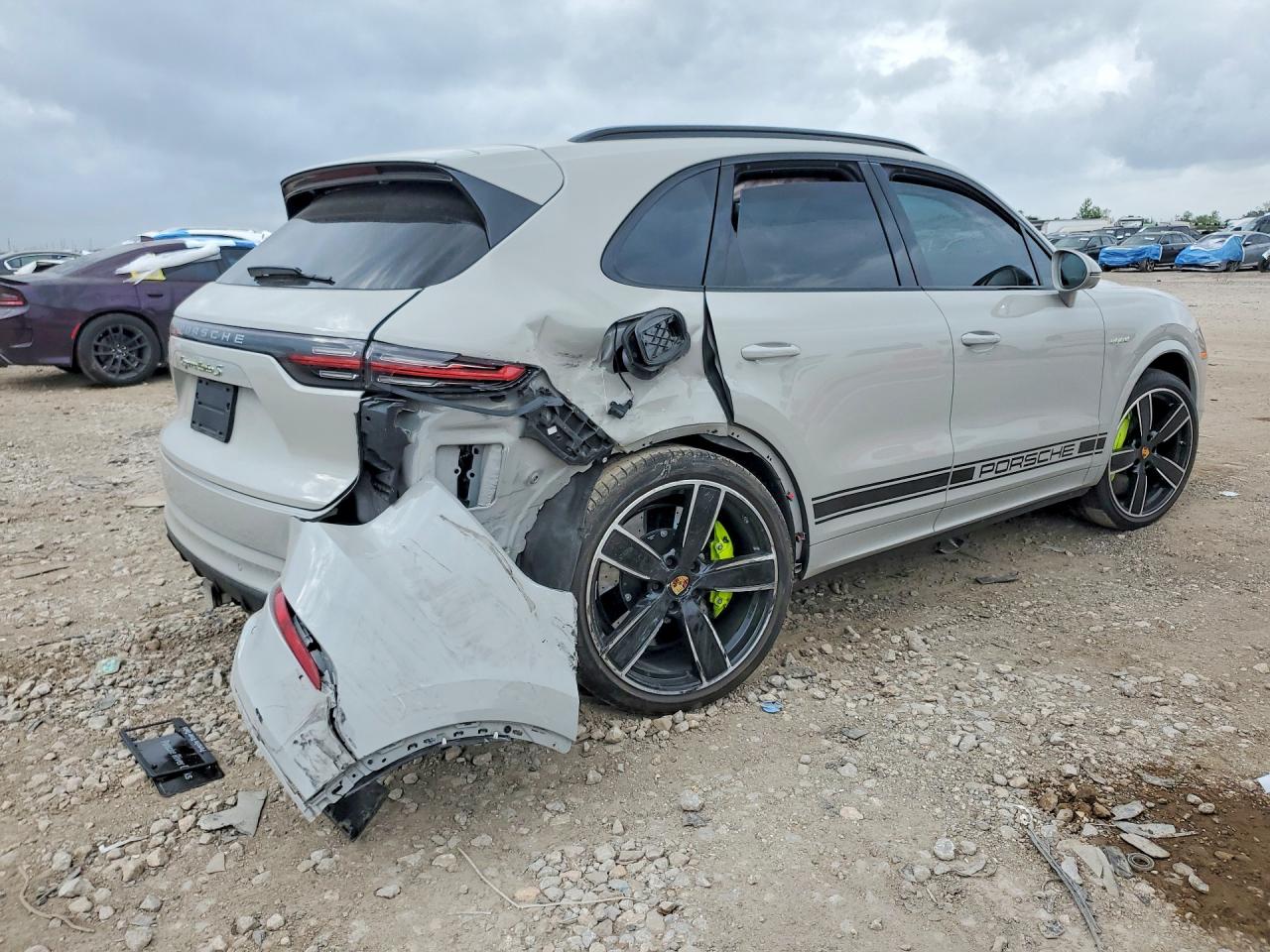 Porsche Cayenne Turbo S E-hybrid