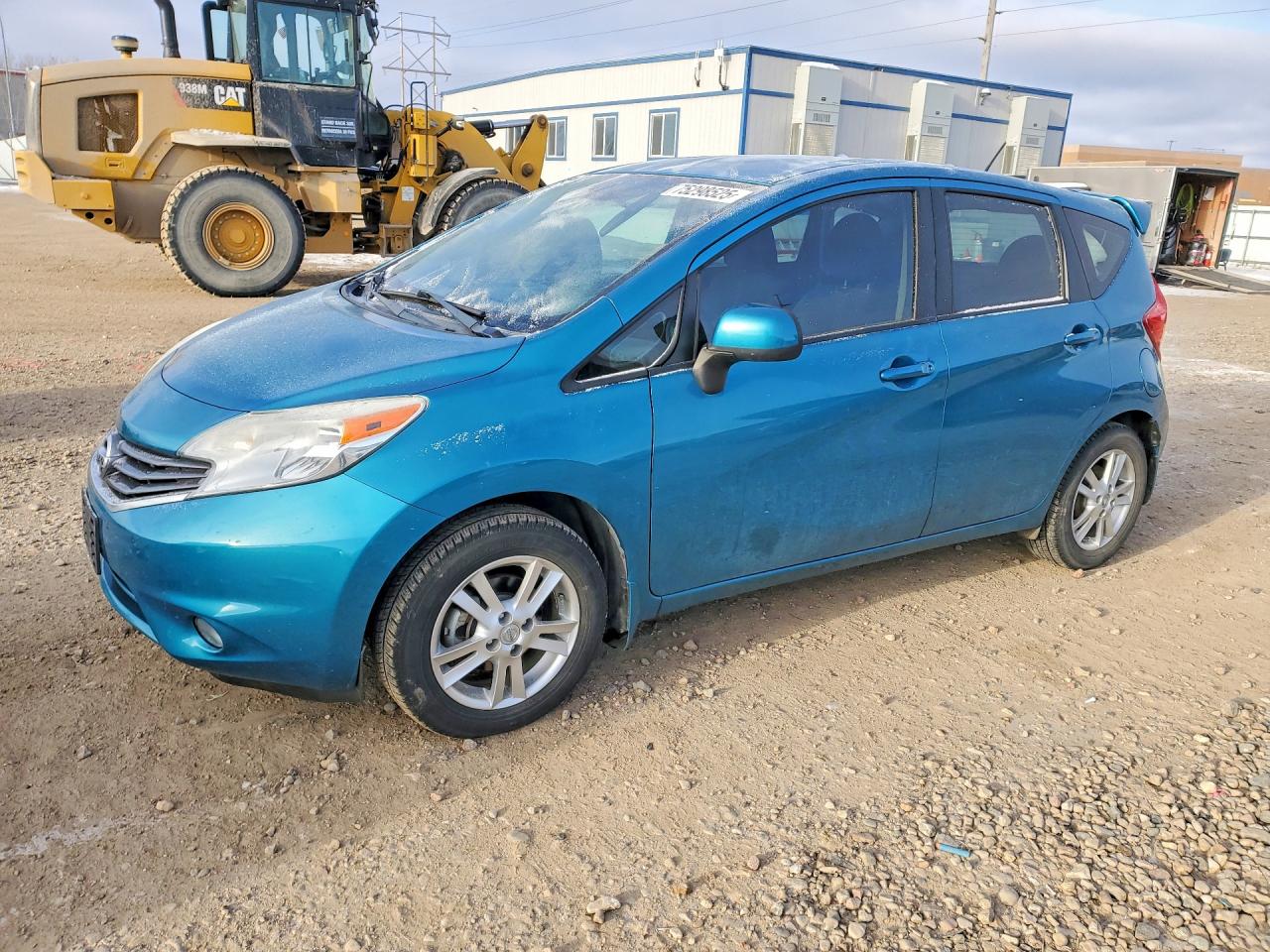 Salvage Nissan Versa Image