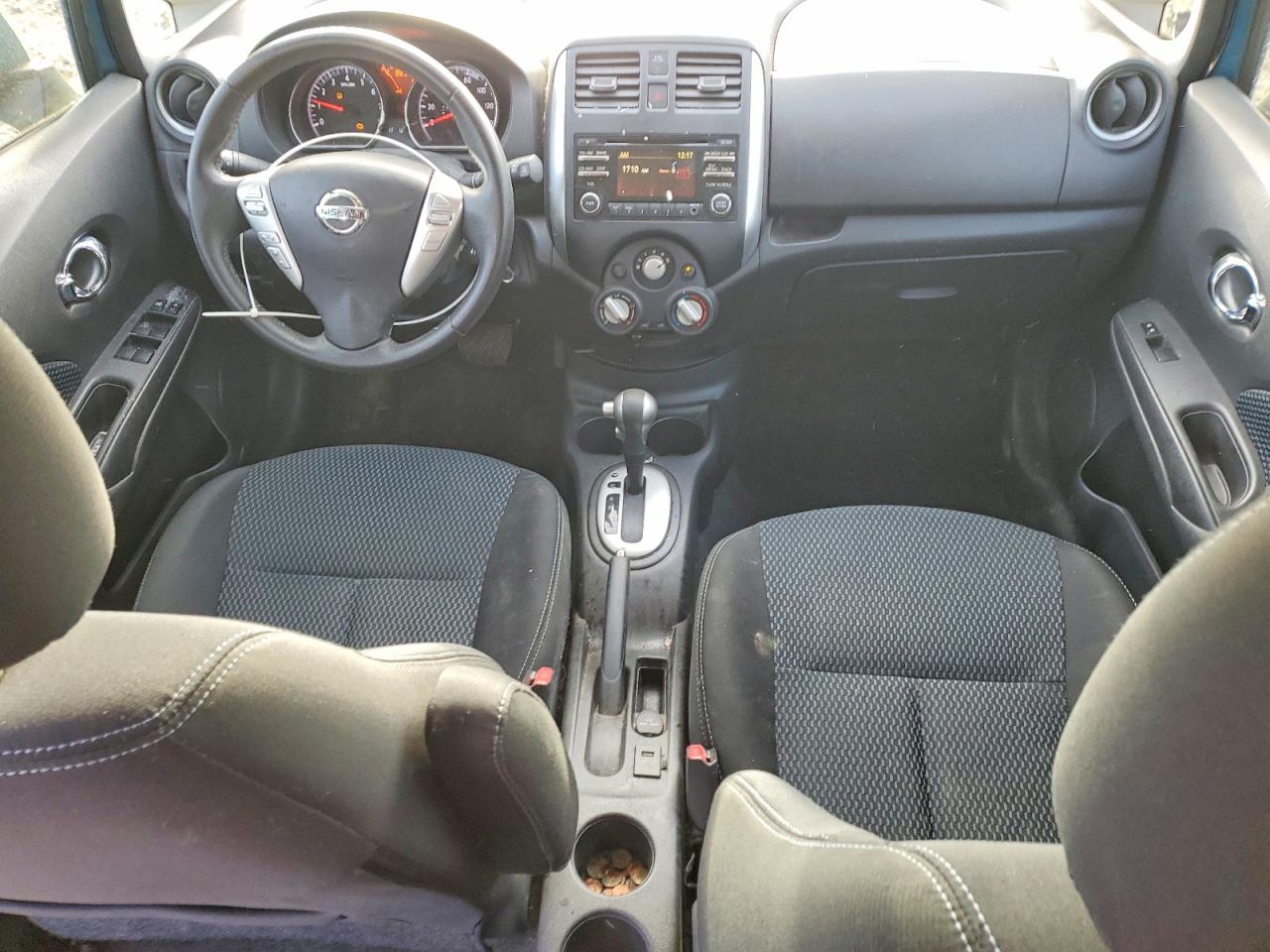 Nissan Versa S