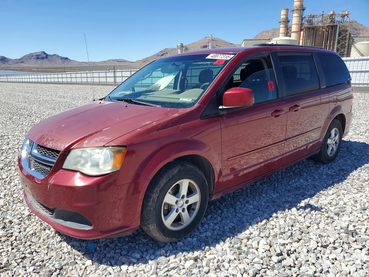 Salvage Dodge Caravan Image