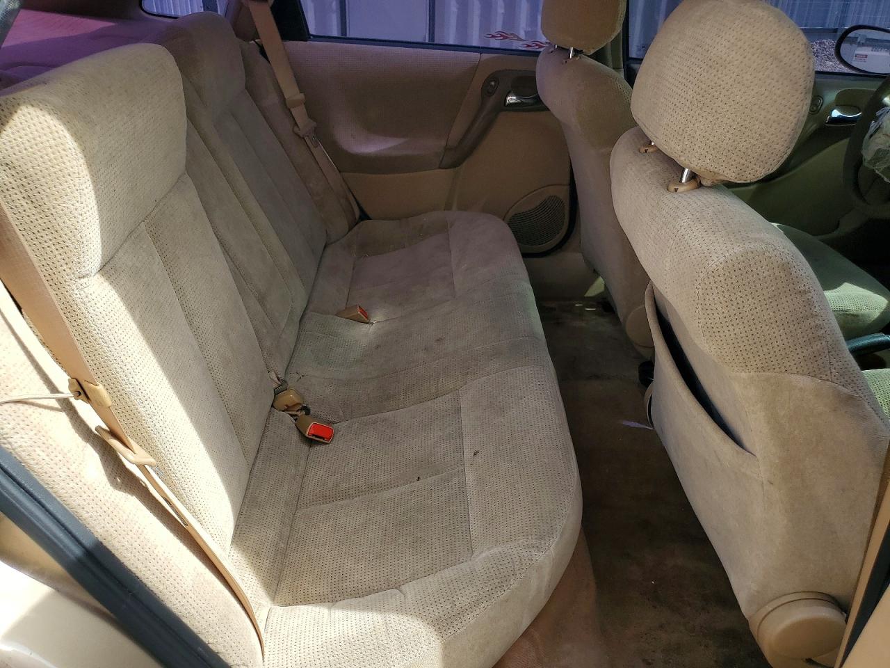 Saturn L200