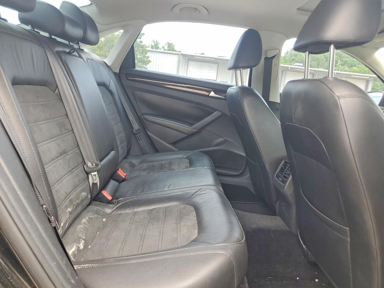 Volkswagen Passat Sel