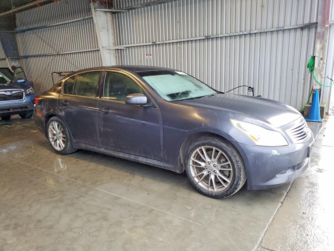 INFINITI G35 Base