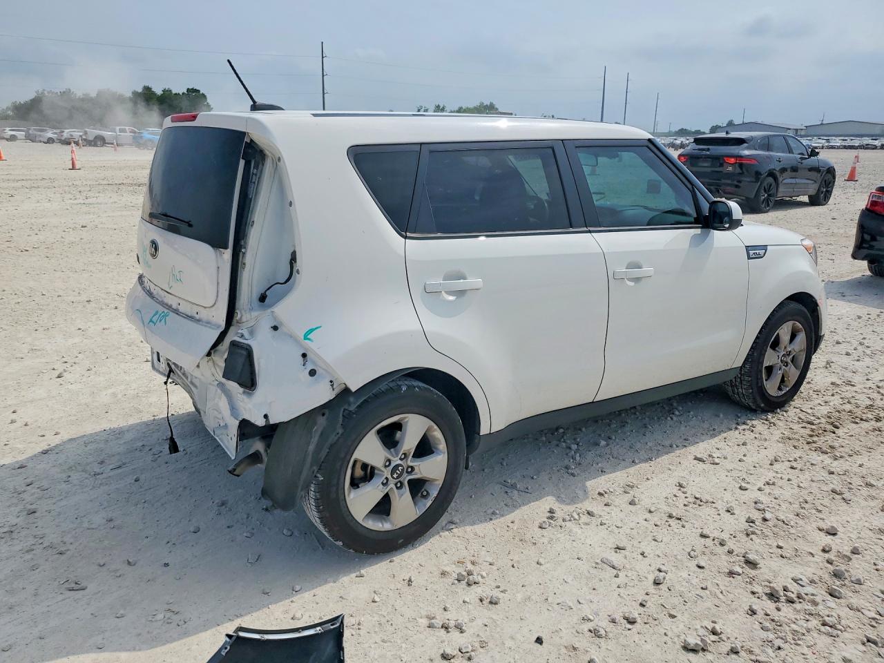 Kia Soul Base