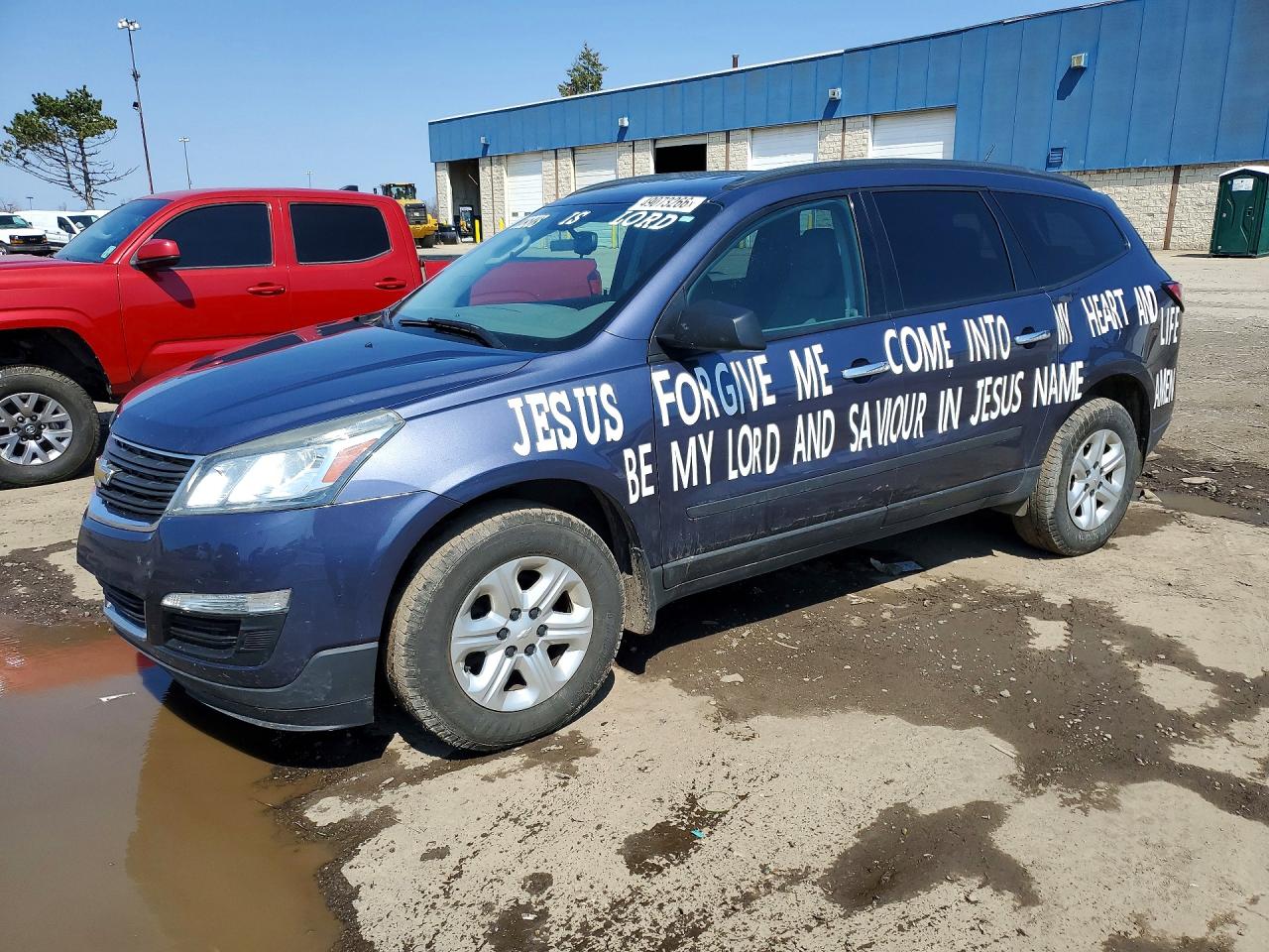 Salvage Chevrolet Traverse Image