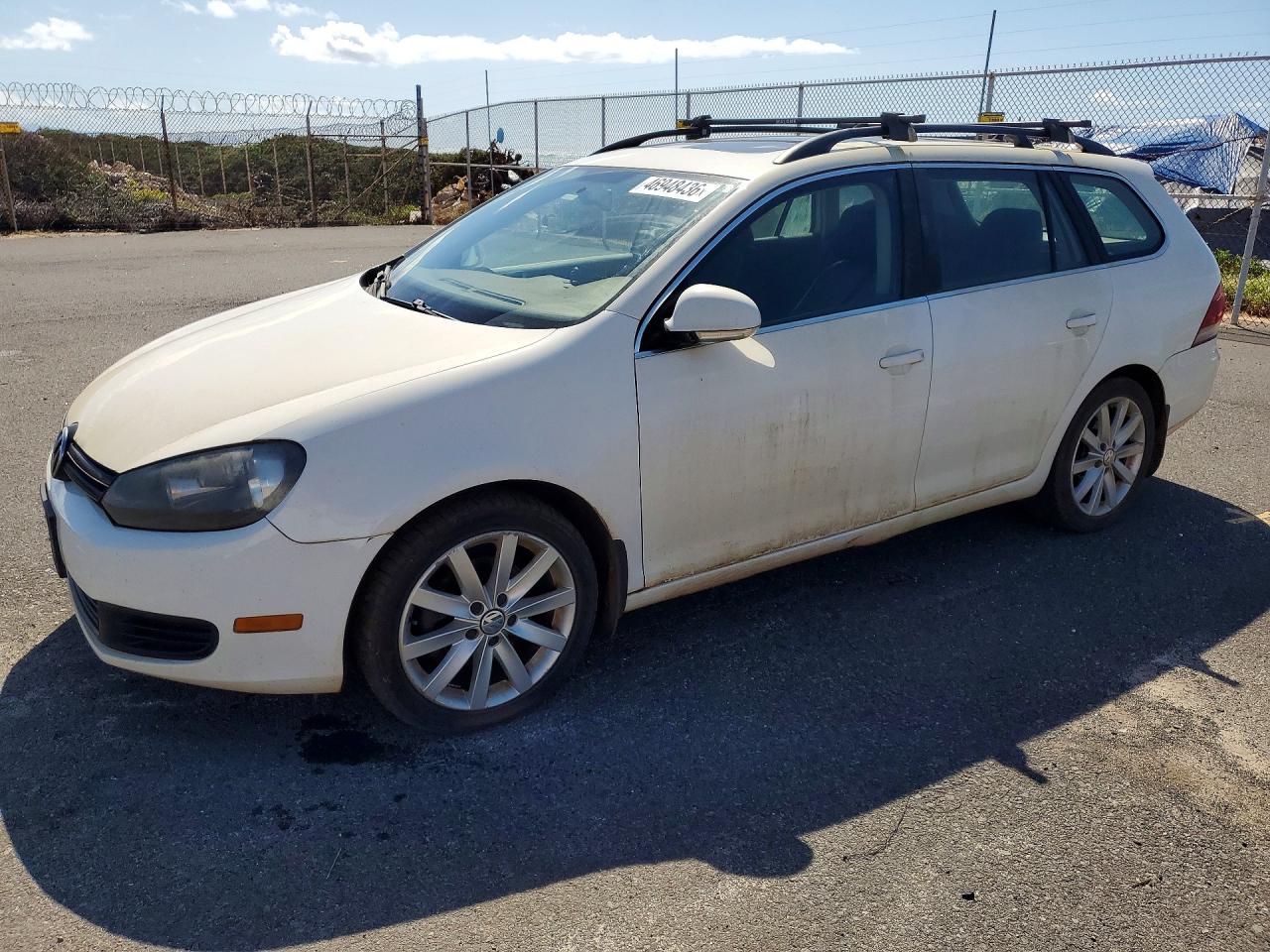 Salvage Volkswagen Jetta Image