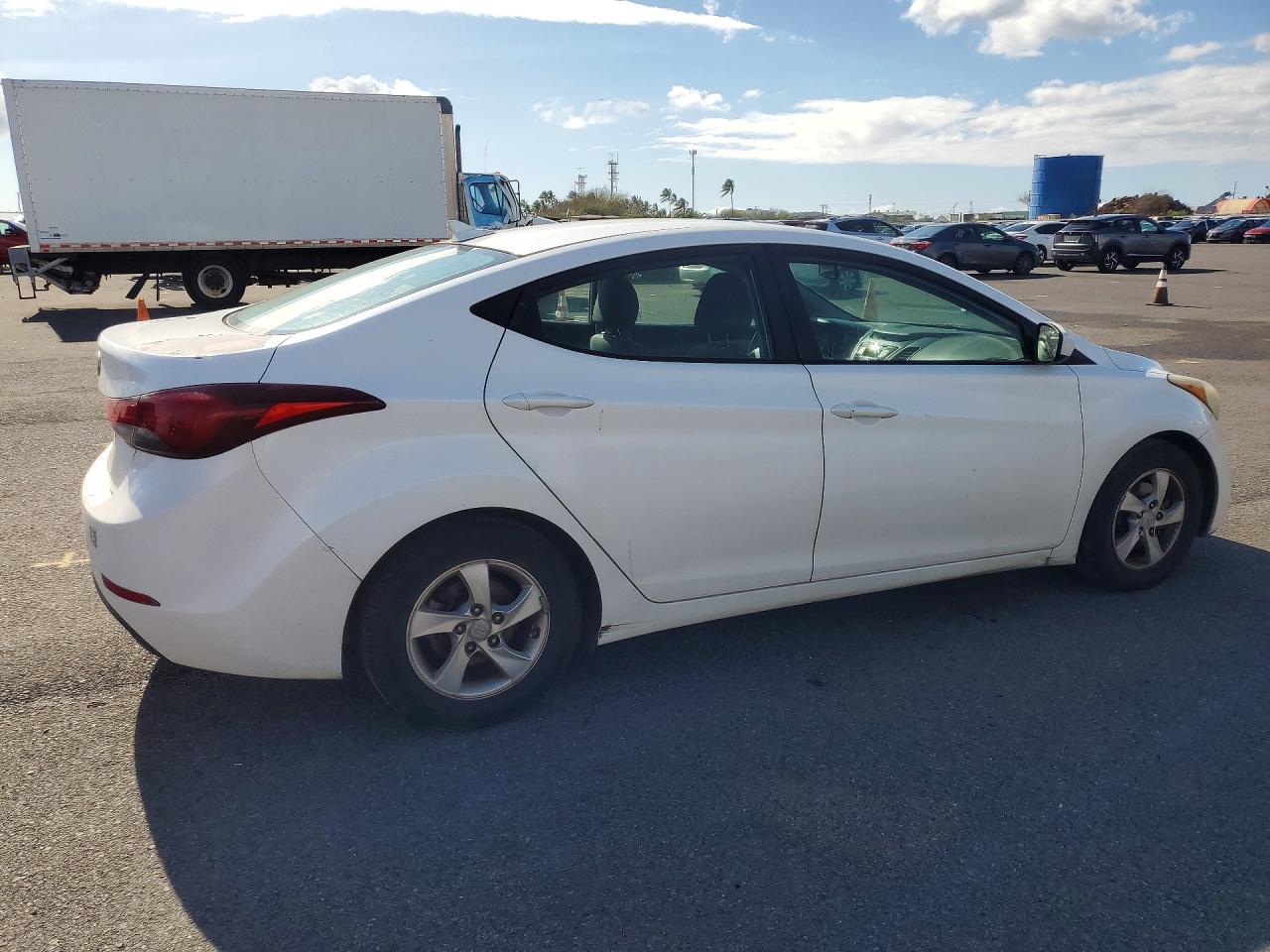 Hyundai ELANTRA Se